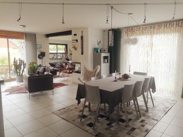 Maison a vendre Plouvorn 29420 Finistère 172 m2 9 pièces 299575 euros