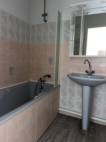Location appartement Laval 53000 Mayenne 33 m2  420 euros