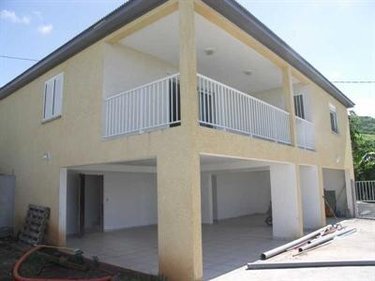 Maison a vendre Les Avirons 97425 Réunion 142 m2 5 pièces 453200 euros