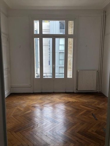 Location fonds et murs commerciaux Rouen 76000 Seine-Maritime 63 m2  770 euros