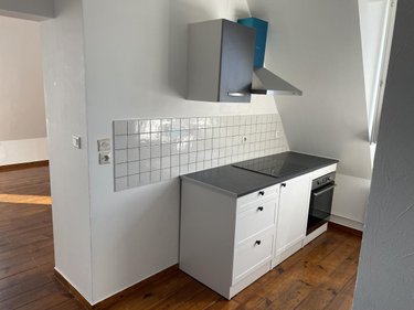 Location appartement Yvetot 76190 Seine-Maritime 49 m2 1 pièce 560 euros