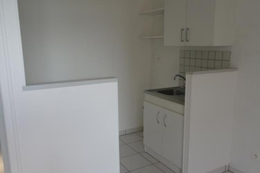 Location appartement Yvetot 76190 Seine-Maritime 30 m2 2 pièces 305 euros