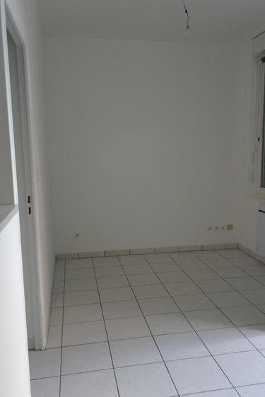 Location appartement Yvetot 76190 Seine-Maritime 30 m2 2 pièces 305 euros