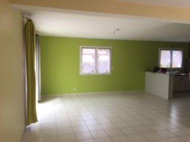 Location maison Petiville 76330 Seine-Maritime 98 m2 6 pièces 930 euros