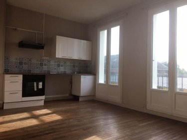 Location appartement Yvetot 76190 Seine-Maritime 80 m2  685 euros