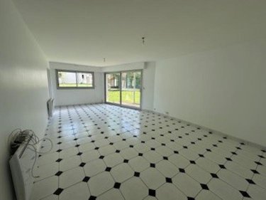 Location appartement Yvetot 76190 Seine-Maritime 78 m2  780 euros