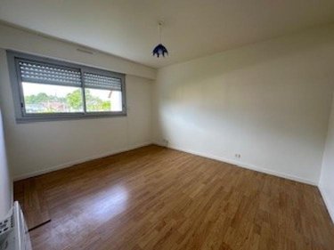Location appartement Yvetot 76190 Seine-Maritime 78 m2  780 euros