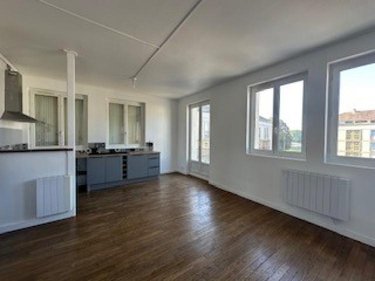 Location appartement Rives-en-Seine 76490 Seine-Maritime 40 m2  550 euros