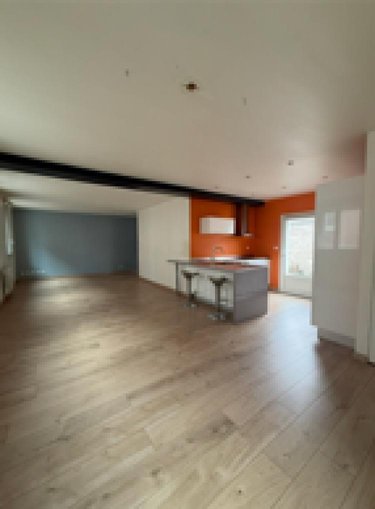 Location fonds et murs commerciaux Mont-Saint-Aignan 76130 Seine-Maritime 156 m2  2300 euros