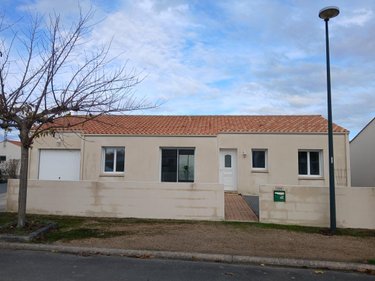 Location maison Challans 85300 Vendée 90 m2 4 pièces 1000 euros