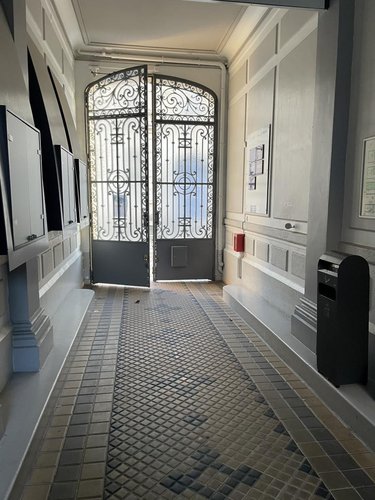 Immeuble a vendre Le Mans 72000 Sarthe 471 m2  984200 euros