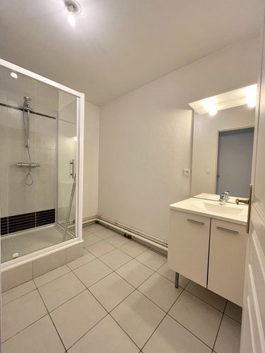 Location appartement Reims 51100 Marne 44 m2 2 pièces 582 euros