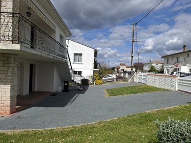 Maison a vendre Saintes 17100 Charente-Maritime 106 m2 5 pièces 218233 euros