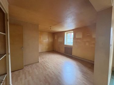 Appartement a vendre Saumur 49400 Maine-et-Loire 56 m2 3 pièces 55600 euros