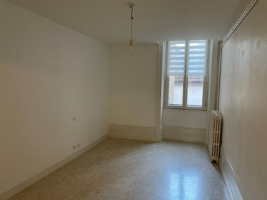 Location appartement Dole 39100 Jura 90 m2 3 pièces 725 euros