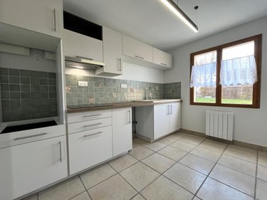 Location maison Muizon 51140 Marne 87 m2 5 pièces 1100 euros
