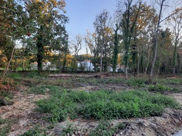 Terrain a batir a vendre Challans 85300 Vendée 2285 m2  127400 euros