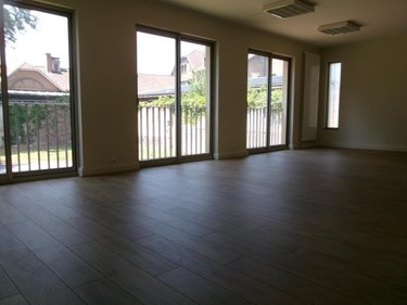 Location fonds et murs commerciaux Bruay-la-Buissière 62700 Pas-de-Calais 60 m2  750 euros