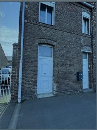 Location fonds et murs commerciaux Cambrai 59400 Nord 33 m2  448 euros