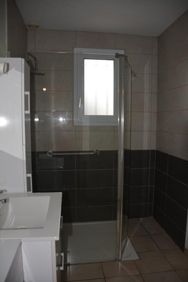 Location maison Château-Gontier-sur-Mayenne 53200 Mayenne 78 m2 5 pièces 600 euros