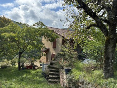Maison a vendre Saint-Izaire 12480 Aveyron 98 m2 4 pièces 124900 euros