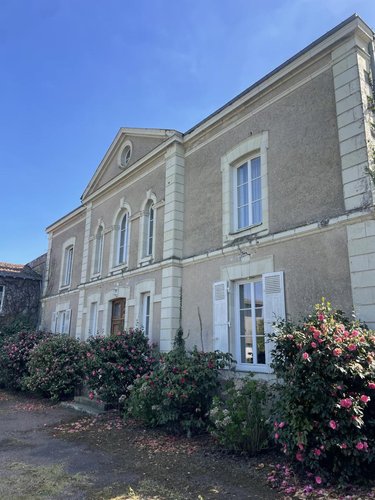 Maison a vendre Montrevault-sur-Èvre 49110 Maine-et-Loire 277 m2 16 pièces 391125 euros