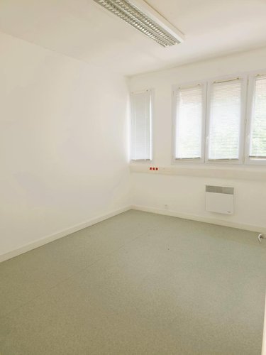 Immeuble a vendre Château-Gontier-sur-Mayenne 53200 Mayenne 226 m2  178100 euros