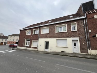 Immeuble a vendre Albert 80300 Somme 331 m2  272500 euros