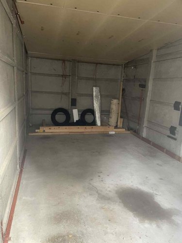 Garage et parking a vendre Saumur 49400 Maine-et-Loire 15 m2  18000 euros