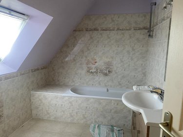 Maison a vendre Ploëzal 22260 Côtes-d'Armor 140 m2  220500 euros