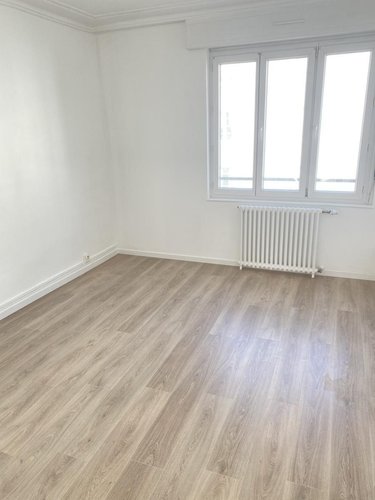 Location appartement Boulogne-sur-Mer 62200 Pas-de-Calais 104 m2 4 pièces 825 euros