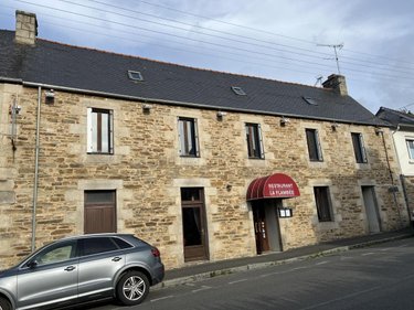 Immeuble a vendre Lannion 22300 Côtes-d'Armor 236 m2  365600 euros