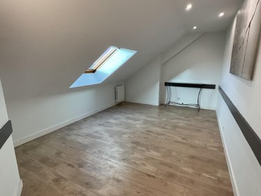 Fonds et murs commerciaux a vendre Ploemeur 56270 Morbihan 74 m2  270800 euros