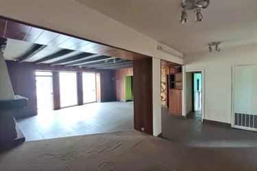 Maison a vendre Malguénac 56300 Morbihan 250 m2  137800 euros