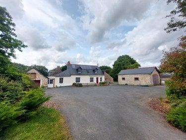 Maison a vendre Saint-Erblon 53390 Mayenne 137 m2 8 pièces 241000 euros