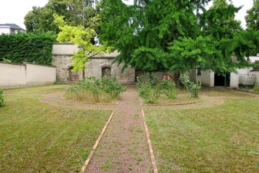 Maison a vendre Bourges 18000 Cher 326 m2 11 pièces 780000 euros