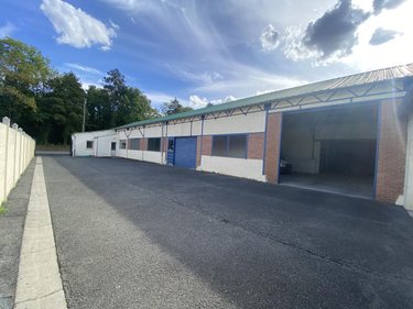 Location fonds et murs commerciaux Proville 59267 Nord 587 m2  2500 euros