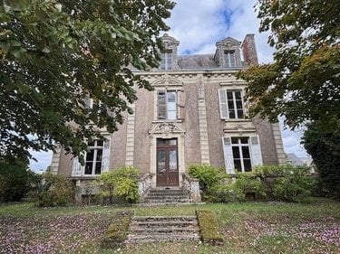 Maison a vendre Angers 49000 Maine-et-Loire 285 m2 13 pièces 367500 euros