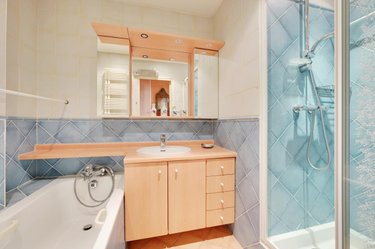 Appartement a vendre Paris 17e arrondissement 75017 Paris 102 m2 5 pièces 849000 euros