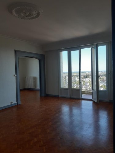 Appartement a vendre Avrillé 49240 Maine-et-Loire 96 m2 5 pièces 246280 euros