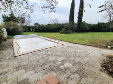 Maison a vendre Pierrelatte 26700 Drôme 252 m2 10 pièces 376200 euros