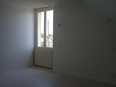 Location maison Châlette-sur-Loing 45120 Loiret 89 m2 4 pièces 854 euros