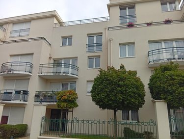 Location appartement Reims 51100 Marne 56 m2 2 pièces 715 euros