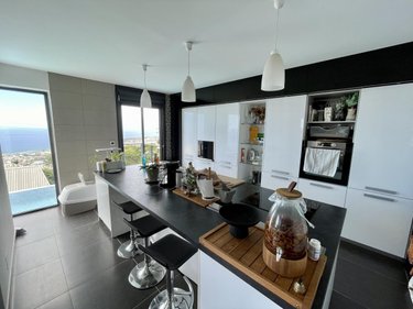 Maison a vendre Saint-Denis 97400 Réunion 128 m2 4 pièces 569000 euros