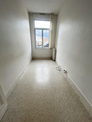 Location fonds et murs commerciaux Cambrai 59400 Nord 100 m2  980 euros