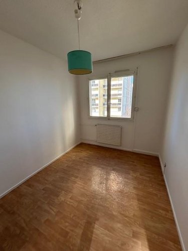 Viager appartement Clermont-Ferrand 63000 Puy-de-Dôme 73 m2 5 pièces 25000 euros
