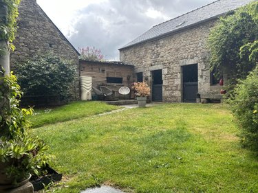 Maison a vendre Guingamp 22200 Côtes-d'Armor 225 m2 10 pièces 249888 euros