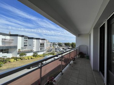 Appartement a vendre Larmor-Plage 56260 Morbihan 59 m2  301604 euros