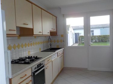 Location maison Nortkerque 62370 Pas-de-Calais 90 m2 6 pièces 730 euros