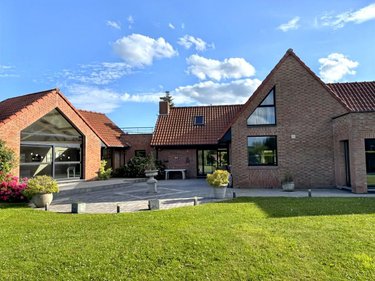 Maison a vendre Mouchin 59310 Nord 340 m2 8 pièces 990000 euros